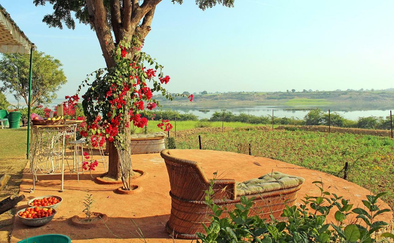 Bhadrawati - A Riverside Safari Lodge Ranthambore Extérieur photo