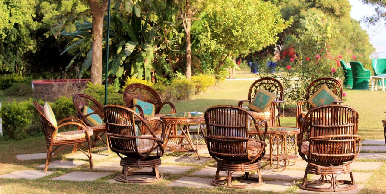 Bhadrawati - A Riverside Safari Lodge Ranthambore Extérieur photo