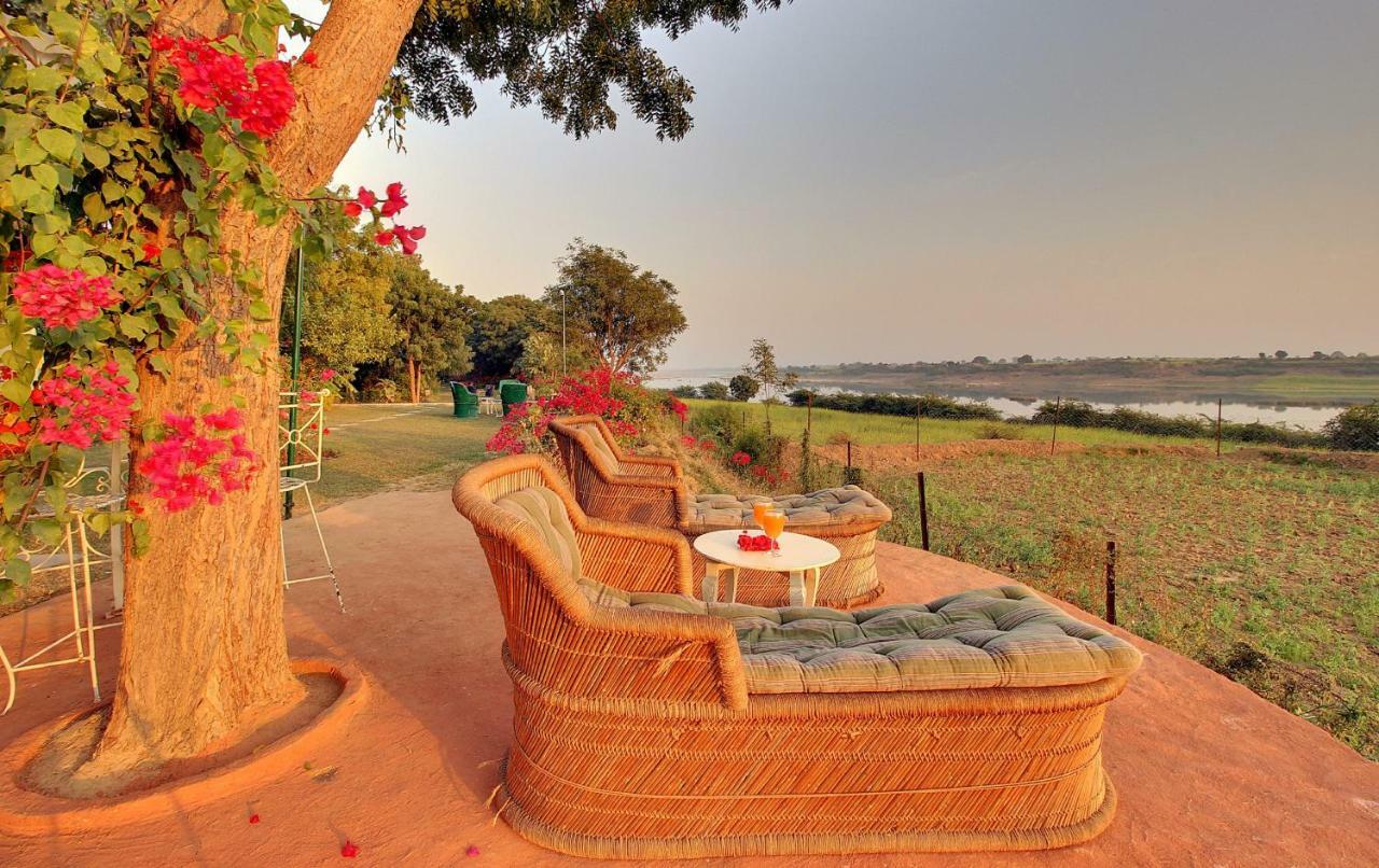 Bhadrawati - A Riverside Safari Lodge Ranthambore Extérieur photo